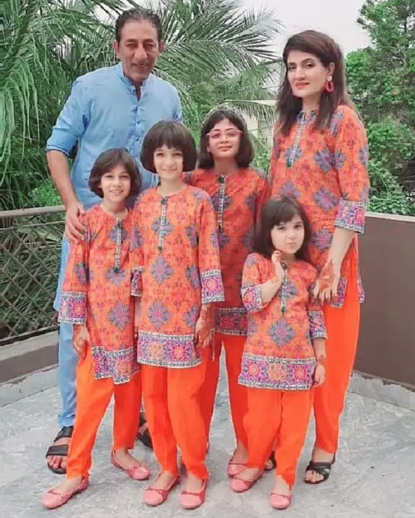 Adnan Shah Tipu with his family