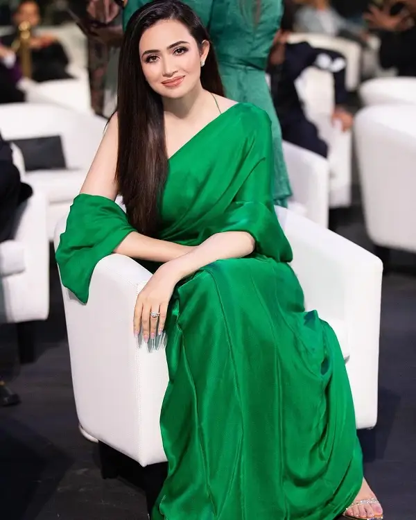 Sana Javed Recent Pictures