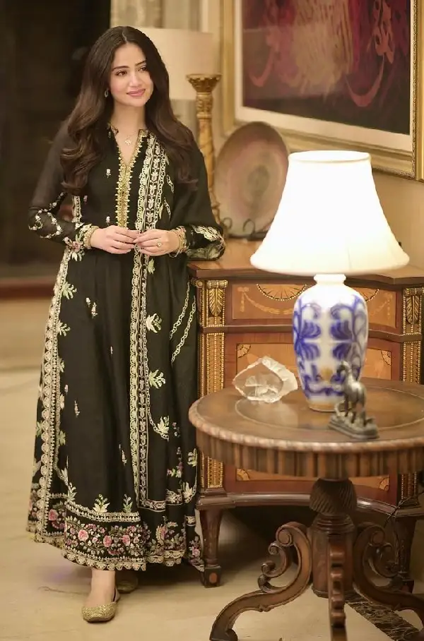 Sana Javed Recent Pictures