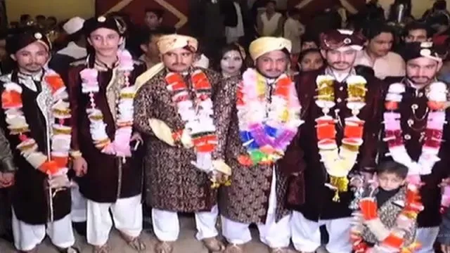 Six Sisters Wedding In Multan