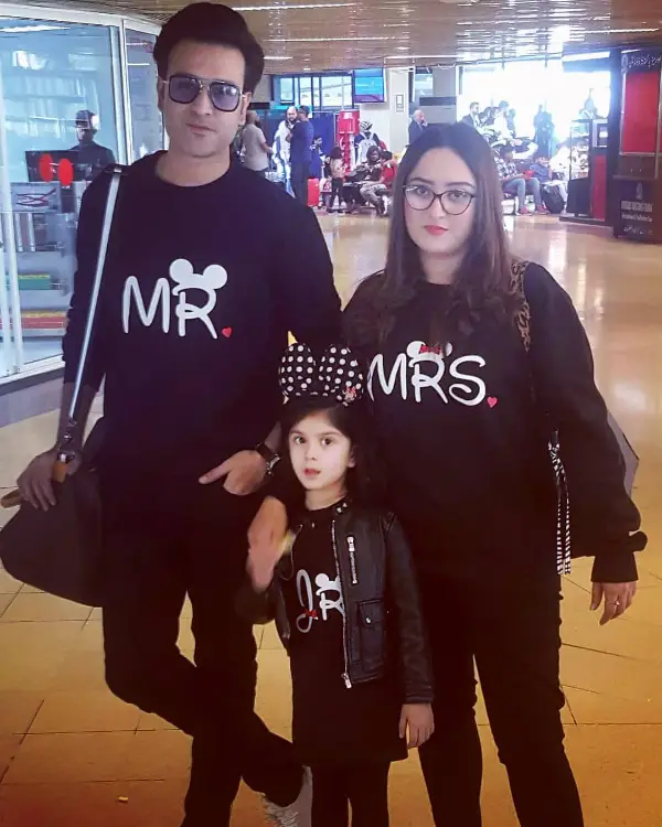 Afraz Rasool with his wife and Son