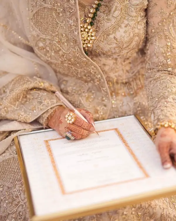 Wedding picture of Aisha Khan
