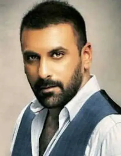 Actor Shamoon Abbasi