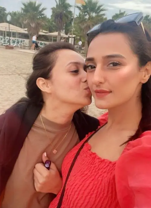 Momal Sheikh with her cousin