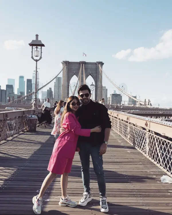 Ali Ansari and Saboor Aly Take a Trip to the Brooklyn Bridge