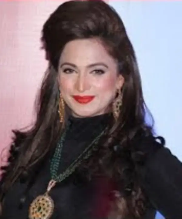A picture of Asma Riaz wife of Taiq Teddy