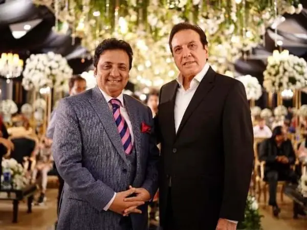Hanif Raja celebrates his son's wedding with famous actor Javed Sheikh