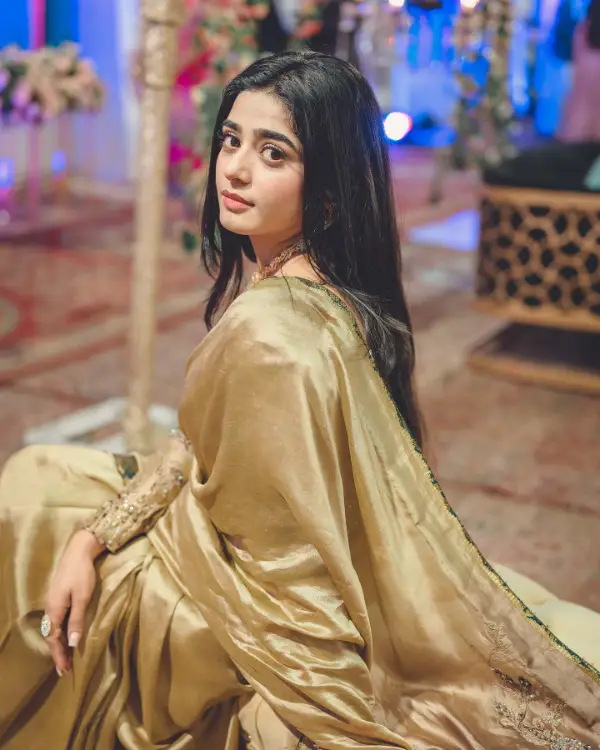 Isra from Farq: Sehar Khan Leaves Lasting Impression with Stunning Photos