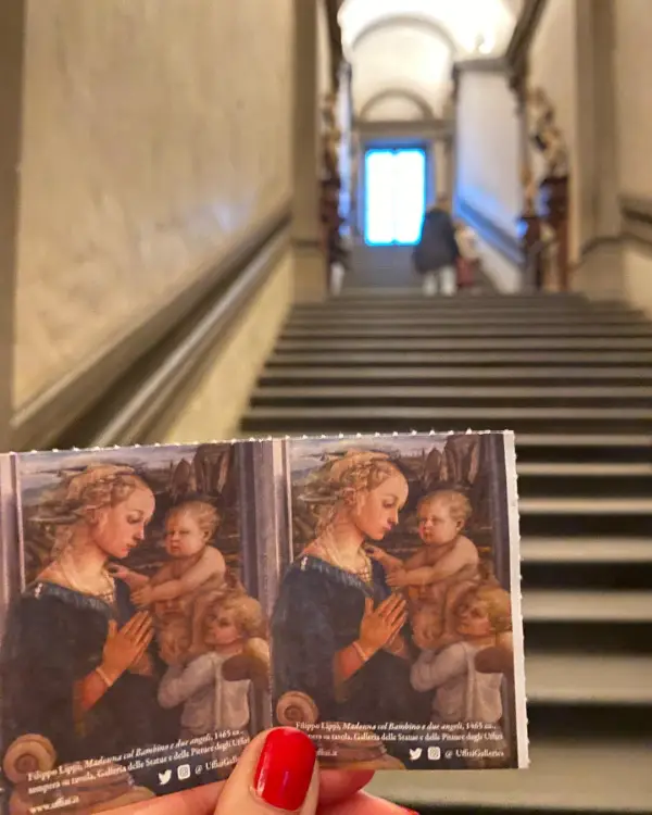 The sisters spend time together in a museum