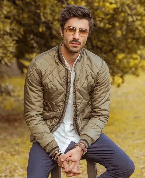 A picture of the lead actor Nabeel Zuberi who is portraying Harib in Kacha Dhaga