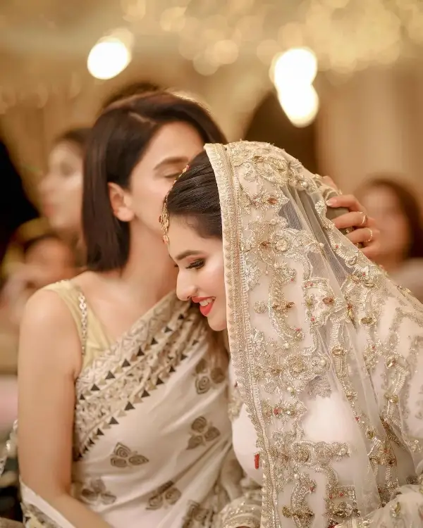 A beautiful picture of the actress and bride
