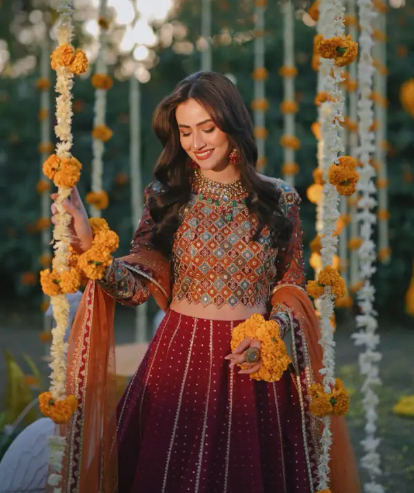 Sana Javed Strikingly Poses for a Leading Fashion Lable