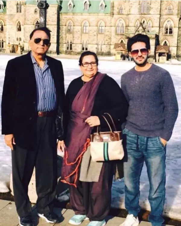 A family picture of Adeel Chaudhry with his mother
