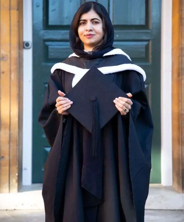 Malala Yousafzai displaying her graduation certificate