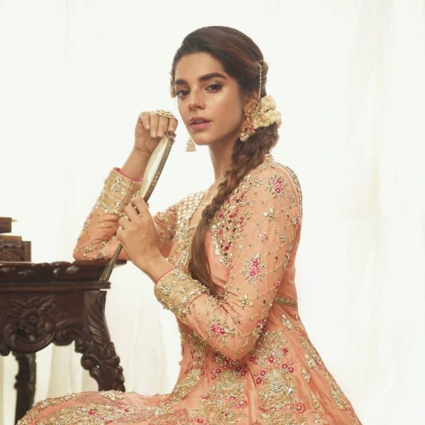 Sanam Saeed looks stunning in her wedding gown