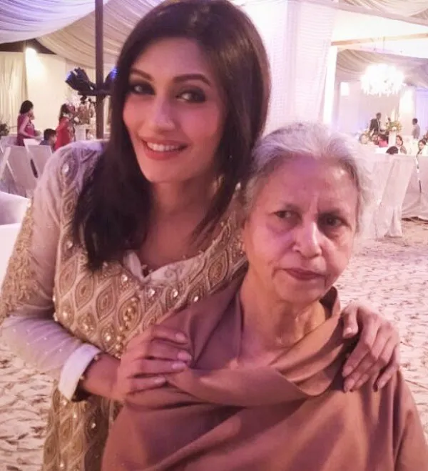 A picture of Sherry with her beautiful mother