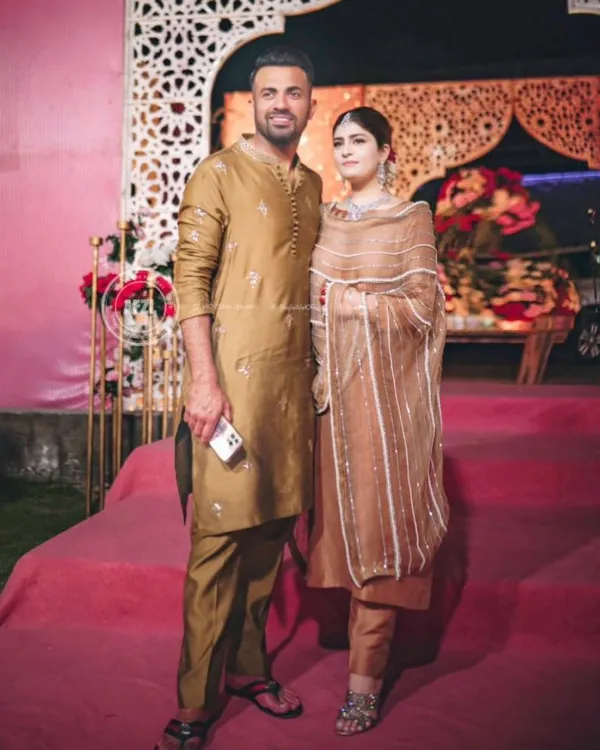Wahab Riaz with his wife
