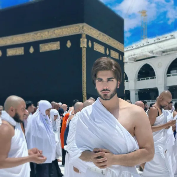 A picture of the actor taken at the Masjid Al Haram 