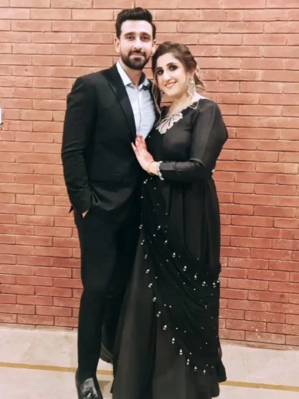 a-picture-of-actor-sai-khan-and-his-wife