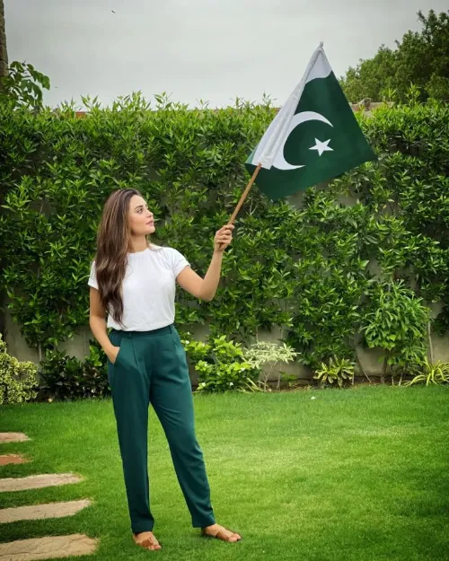 Pakistani Celebrities Celebrate Independence Day 2023