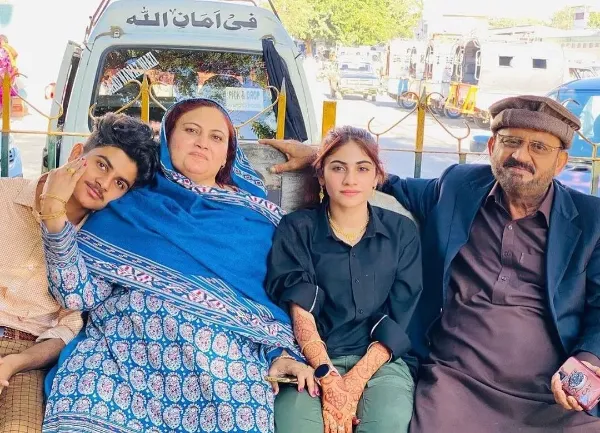 Dania Shah with her parents and brother