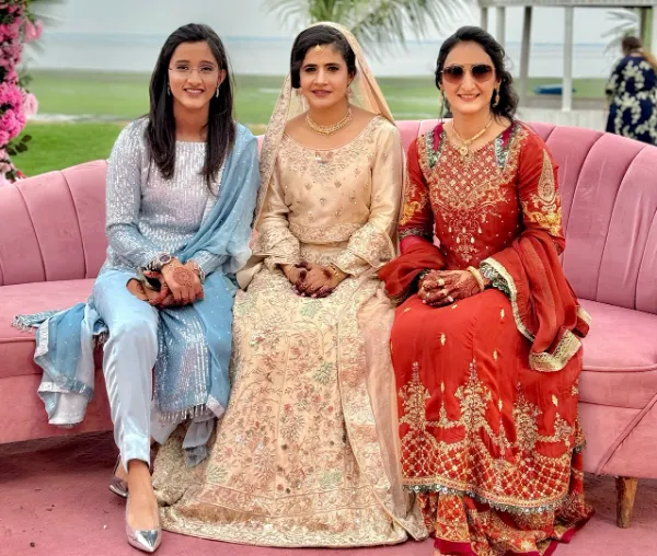 Cricketer Javeria Khan with her mother and sister