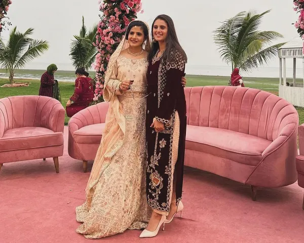 Javeria Khan Wedding Pics with her Husband